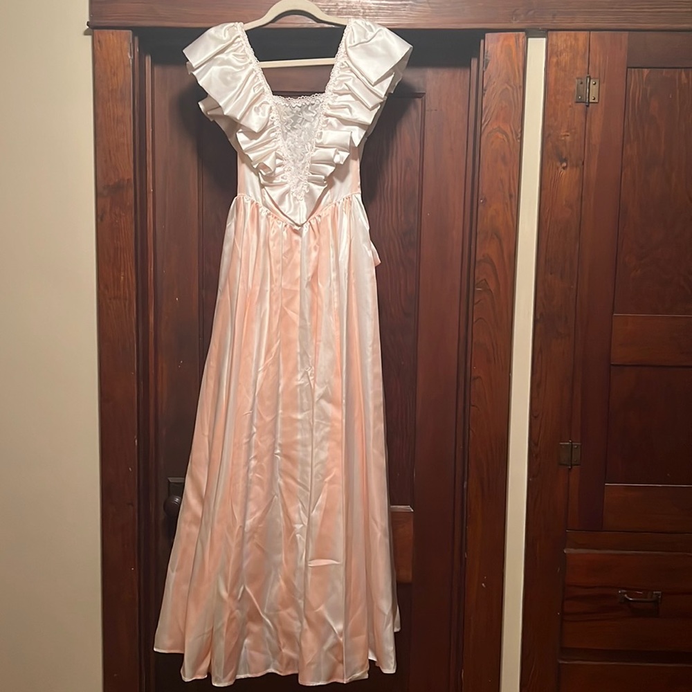 Gunne Sax by Jessica McClintock Elegant light Pink Striped Dress